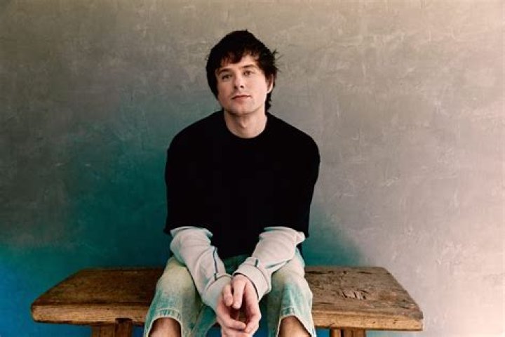 Alec Benjamin