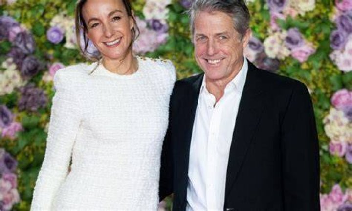 Anna Eberstein - Age, Family, Bio