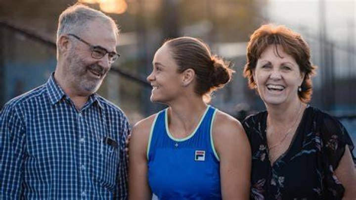
Ash Barty Adopted? Biological Parents Explored -Everything To Know 