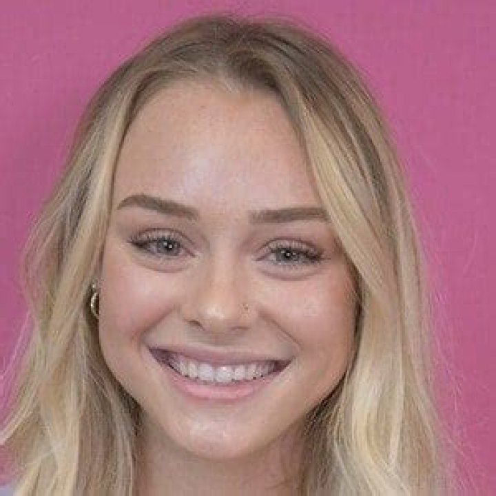 Ashley Besson - Age, Family, Bio