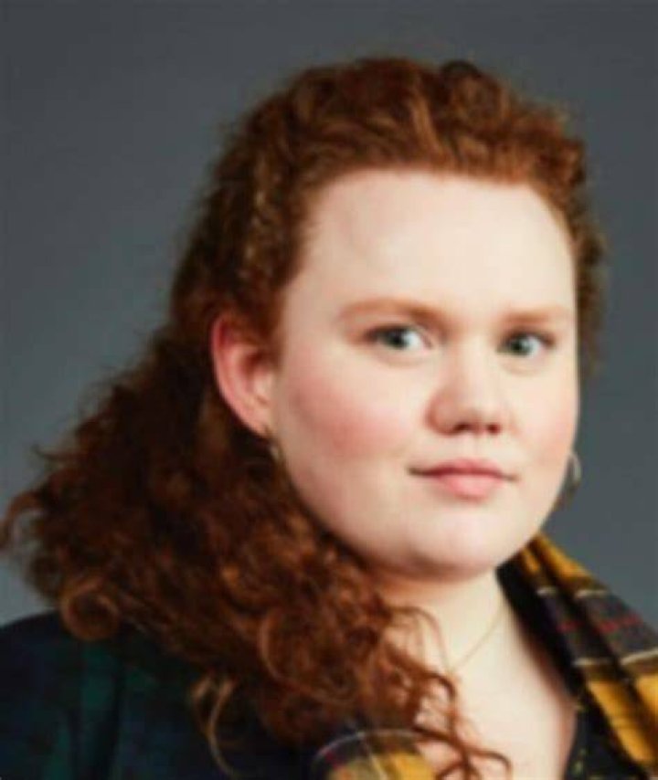 Bronwyn James Bio (Wiki) 