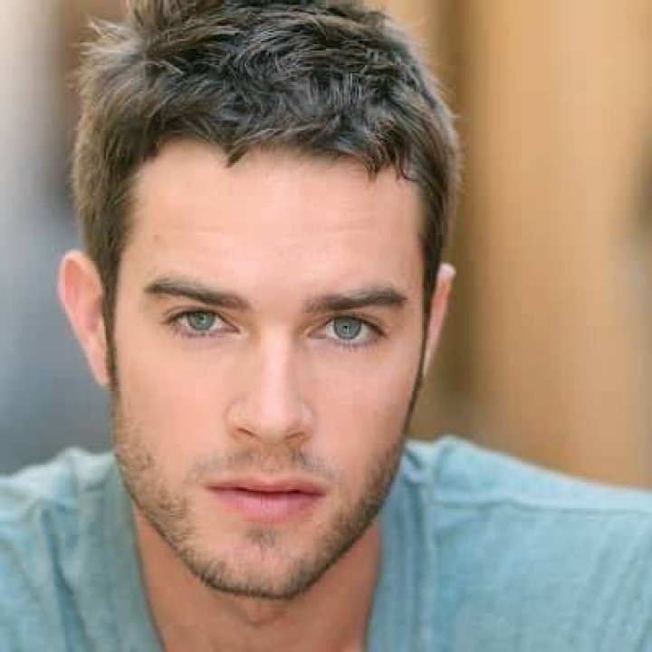 Callard Harris Bio (Wiki) 