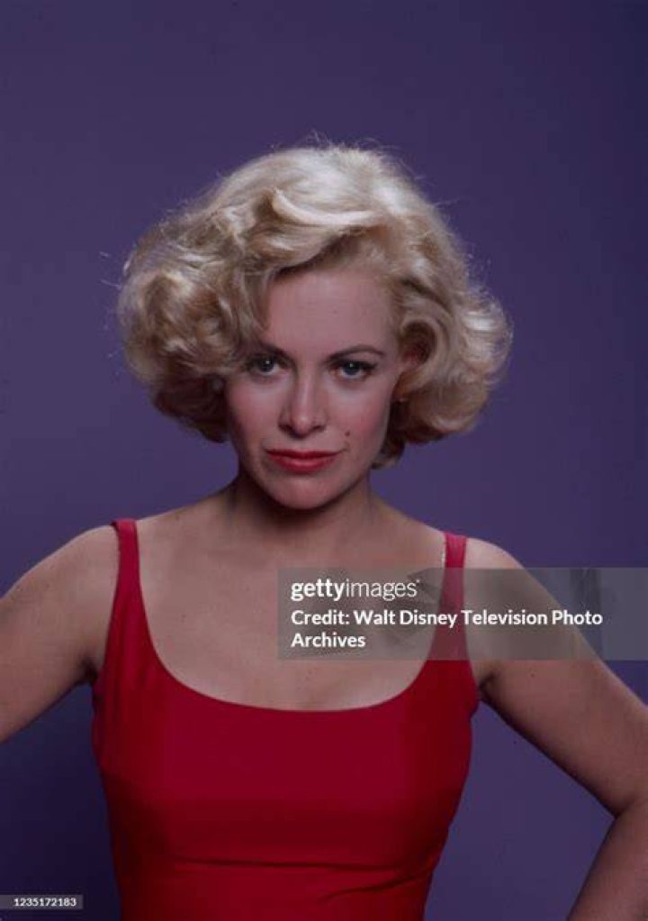Catherine Hicks photo 3