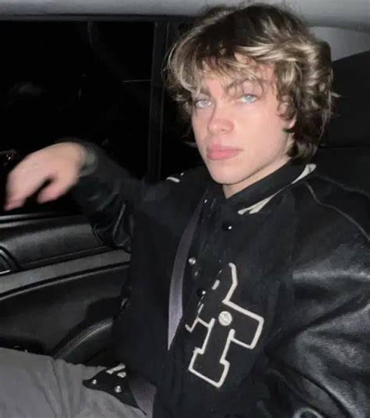 Chase Keith Net Worth Wallpaper.