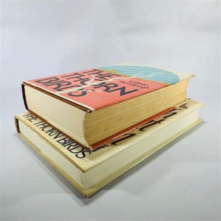 Colleen McCullough photo 2