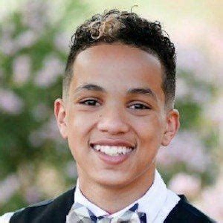 Darius Marcell - Age, Family, Bio