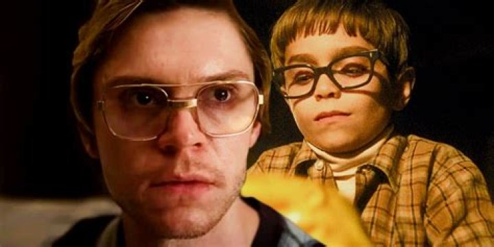 Did Jeffrey Dahmer kill his brother?