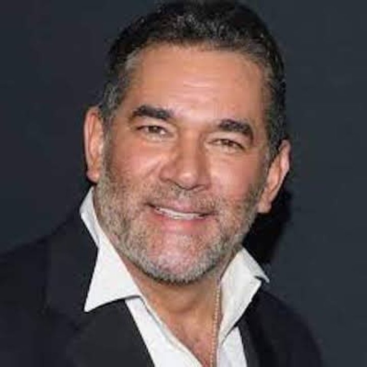 Eduardo Santamarina Bio (Wiki) 