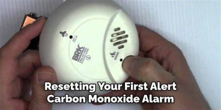 How do you test a First Alert carbon monoxide detector?