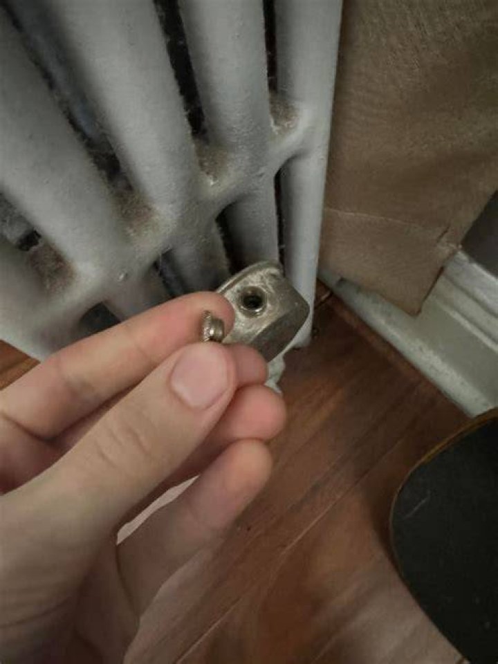 Is a whistling radiator dangerous?