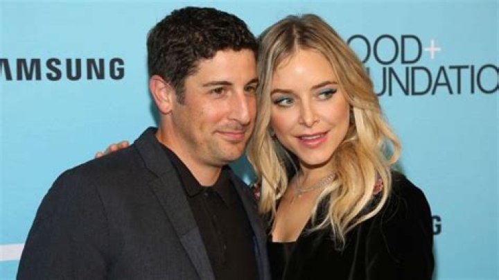 Jason Biggs & Jenny Mollen elope