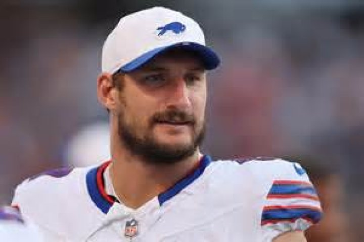 Tyler Motte Joey Bosa