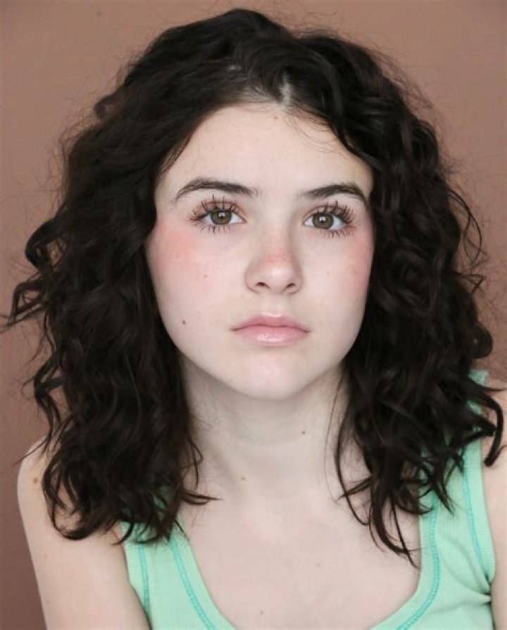 Juliana Davies Bio (Wiki) 