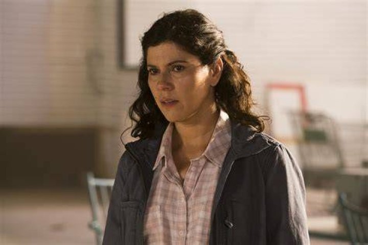 Karen Bethzabe on Fear the Walking Dead