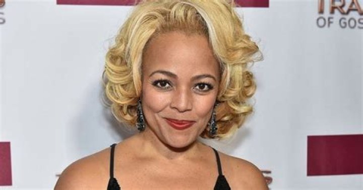 Kim Fields - Age, Family, Bio