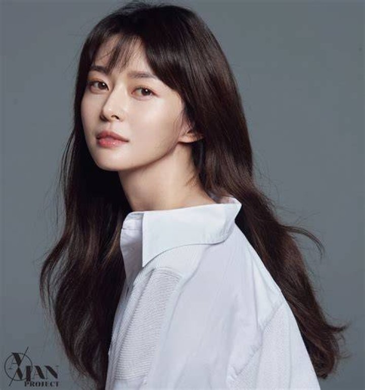 Kwon Na-ra Bio (Wiki) 