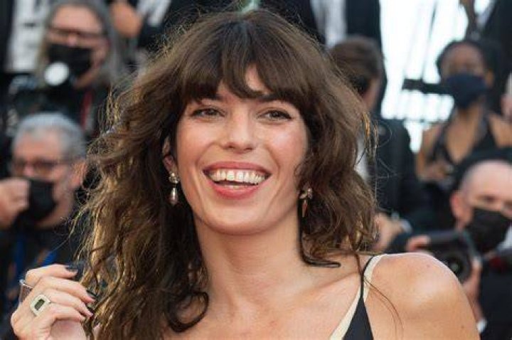 Lou Doillon Bio (Wiki) 