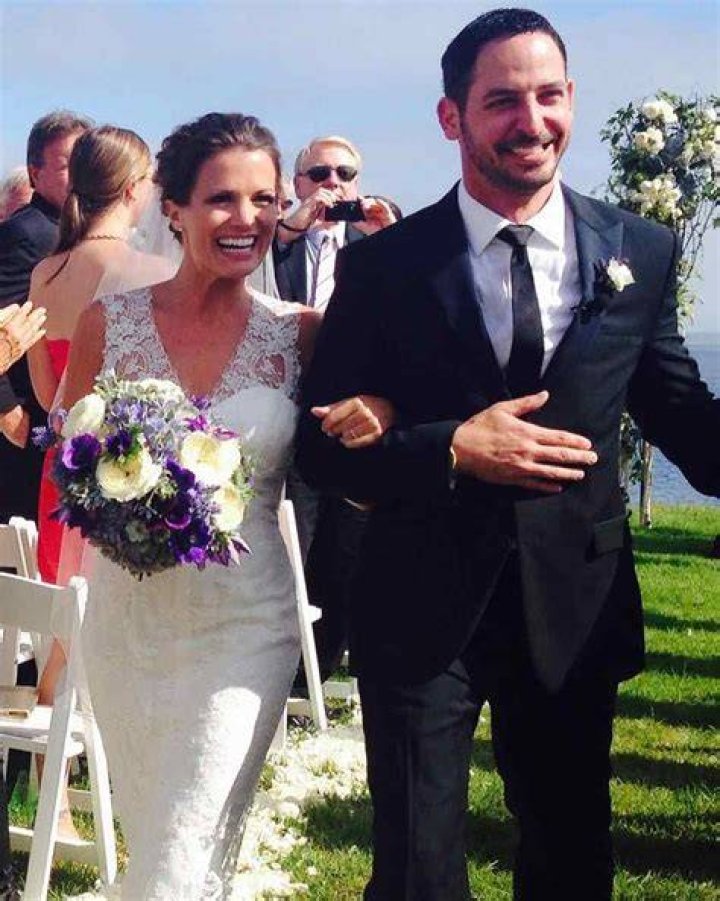 Melissa Claire Egan can’t wait to welcome baby boy after two miscarriages! Details on her wedding Melissa Claire Egan can’t wait to welcome baby boy after two miscarriages! Details on her wedding