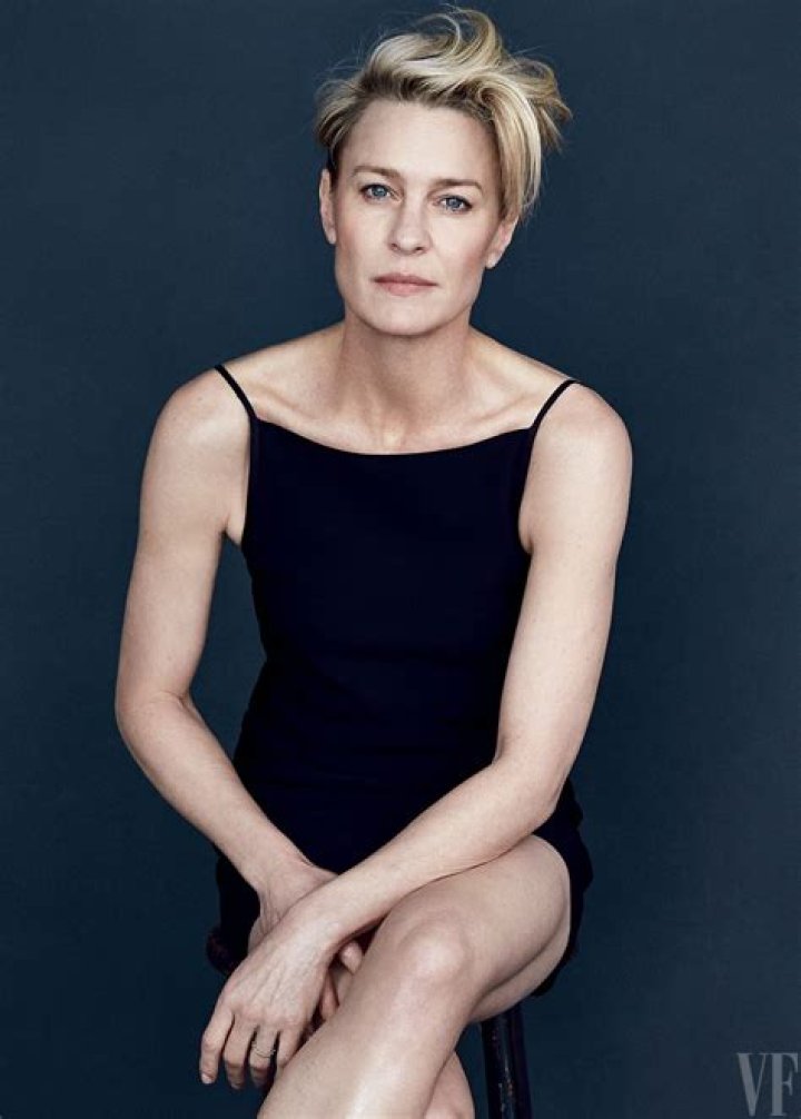 Robin Wright covers Vanity Fair, throws some subtle shade at Sean Penn