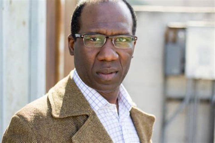Russell G. Jones Bio (Wiki) 