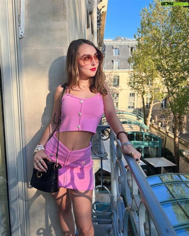 Sophie Levy Bio (Wiki) 