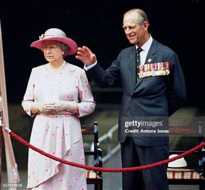The Queen And Duke Of Edinburgh Host Irish Community Reception