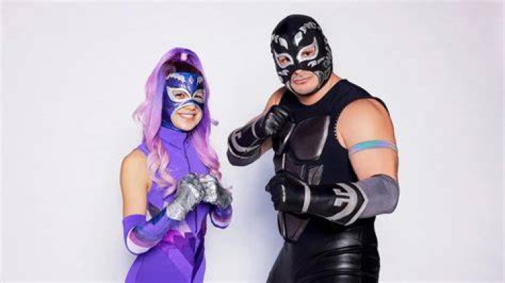 Ultra Violet & Black Scorpion