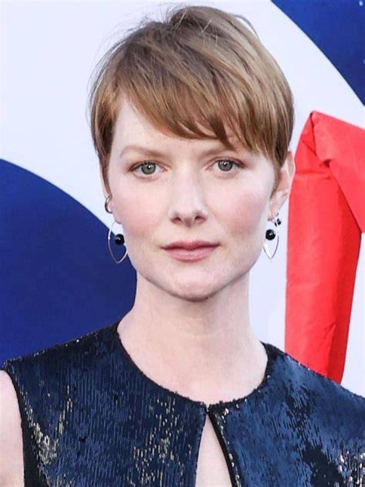 Wrenn Schmidt photo